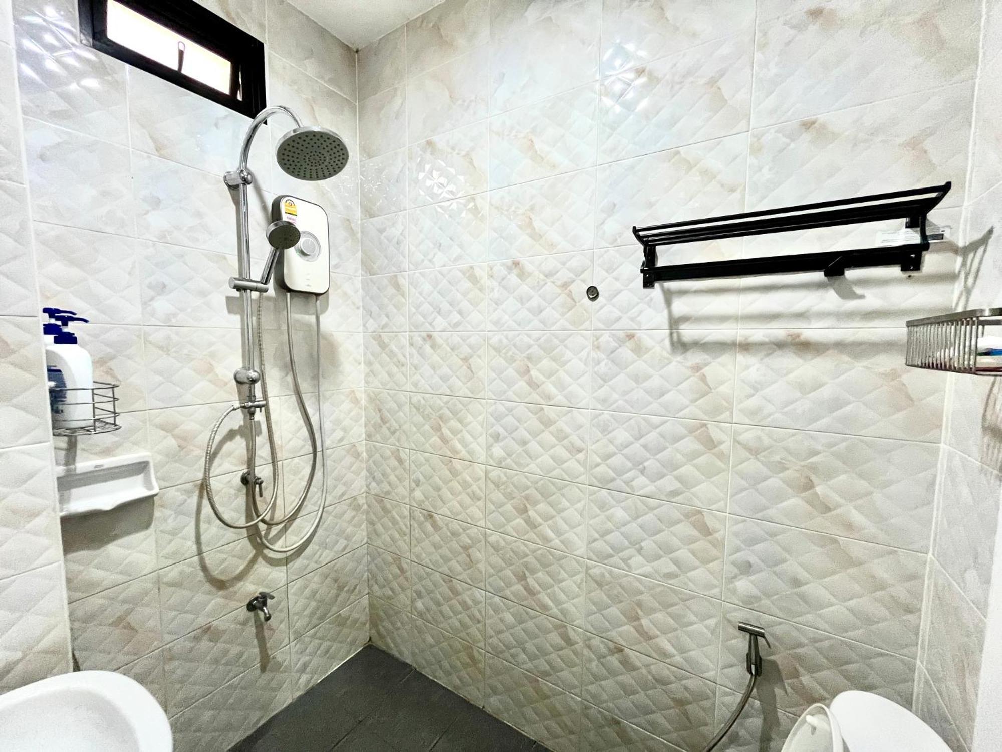 October Hostel Chiangmai Chiang Mai Eksteriør bilde